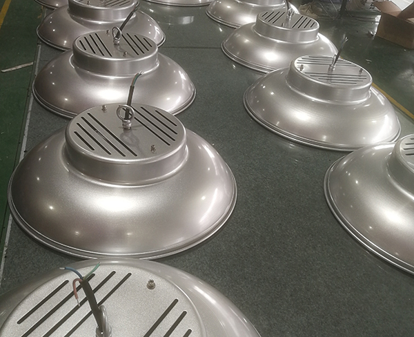 車(chē)間生產(chǎn)(圖1)